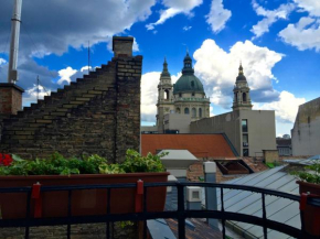 Ice Breaker Apartment Budapest